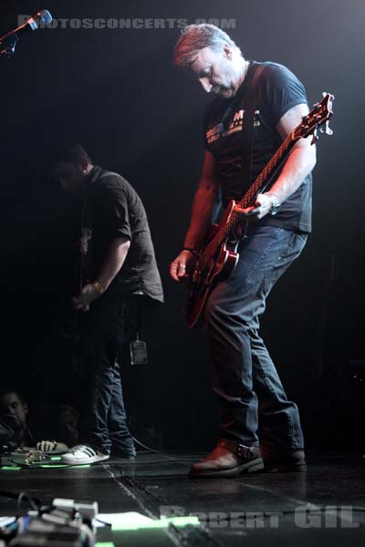 PETER HOOK AND THE LIGHT - 2014-10-07 - PARIS - La Machine (du Moulin Rouge) - Peter Woodhead - Jack Bates